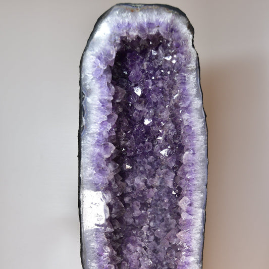 Statement Amethyst Cathedral (XXL)