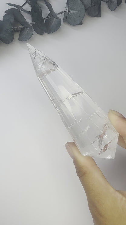 Lemurian Vogel Wand